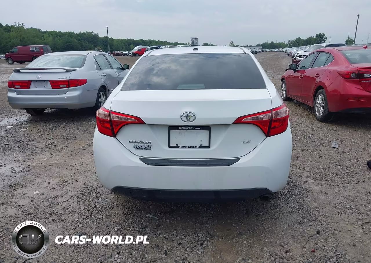 2018 Toyota Corolla Le VIN:2T1BURHE4JC972273 - 16