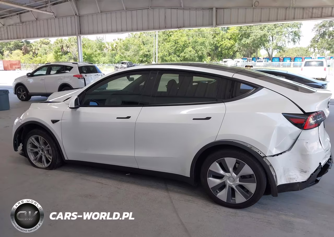 2020 Tesla Model Y Long Range Dual Motor All-Wheel Drive VIN:5YJYGDEE8LF044151 - 14