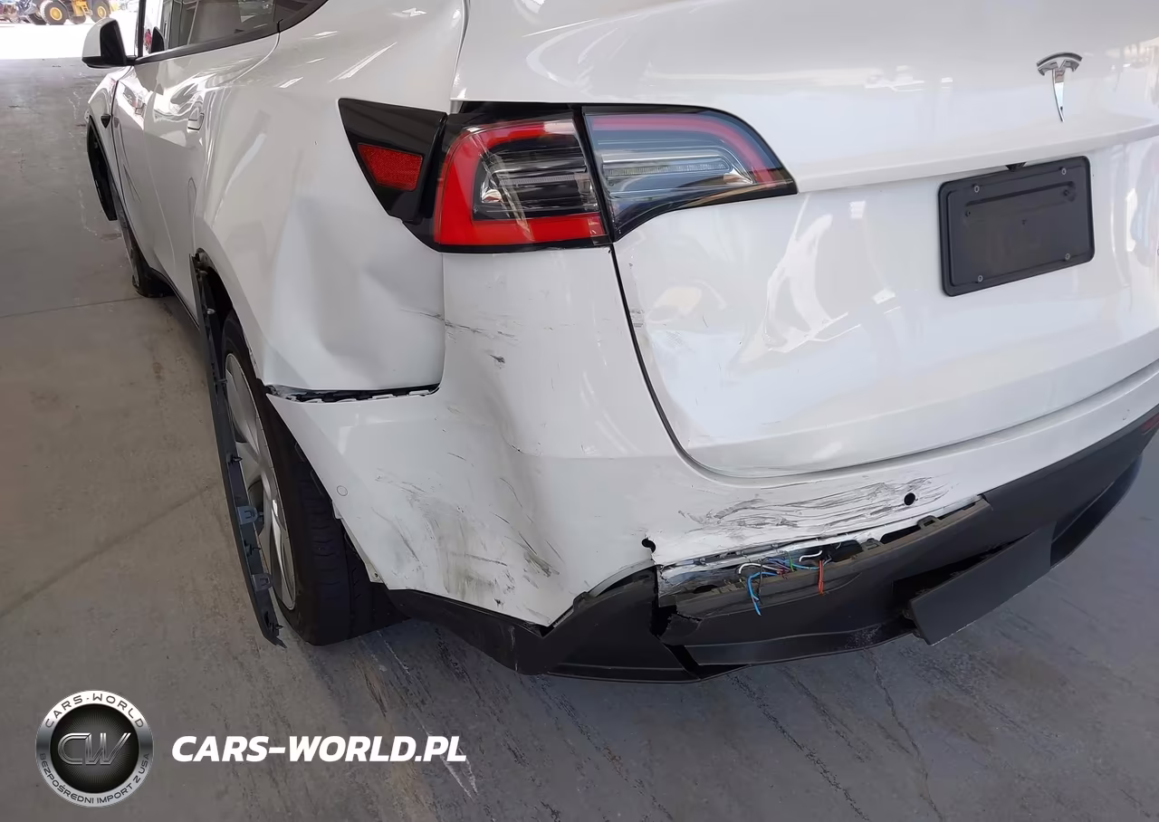 2020 Tesla Model Y Long Range Dual Motor All-Wheel Drive VIN:5YJYGDEE8LF044151 - 6