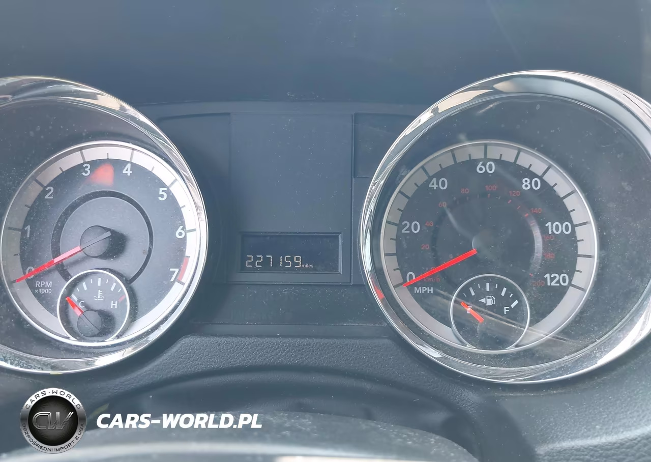 2015 Dodge Grand Caravan Sxt VIN:2C4RDGCG4FR541046 - 15