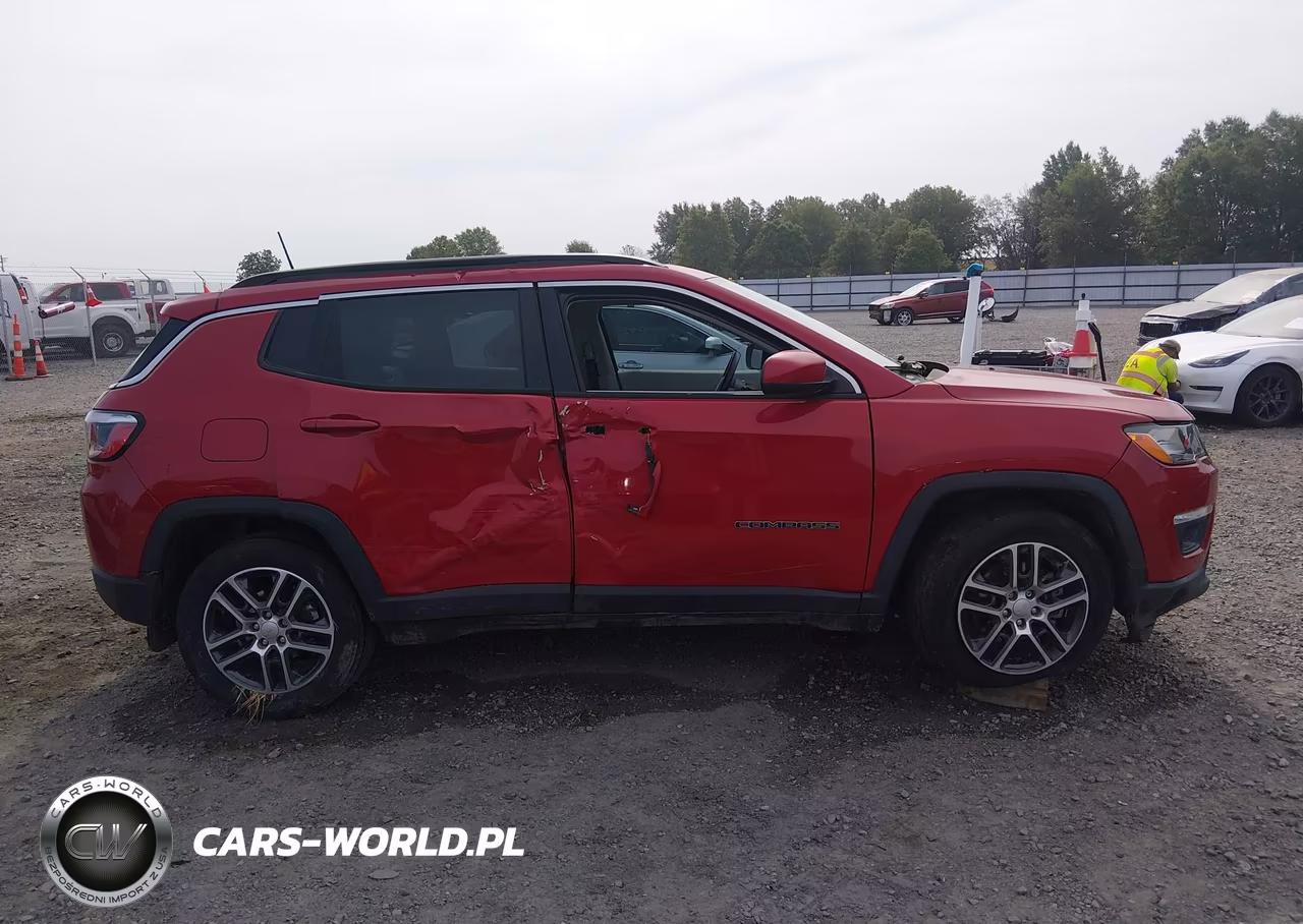 2019 Jeep Compass Sun And Wheel Fwd VIN:3C4NJCBBXKT615132 - 13