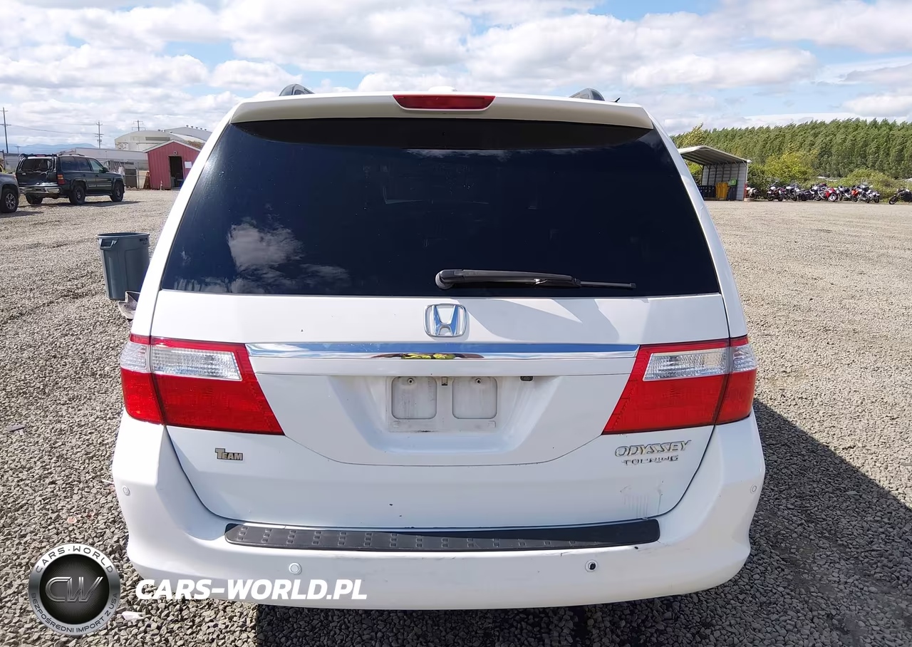 2005 Honda Odyssey Touring VIN:5FNRL38805B129763 - 17
