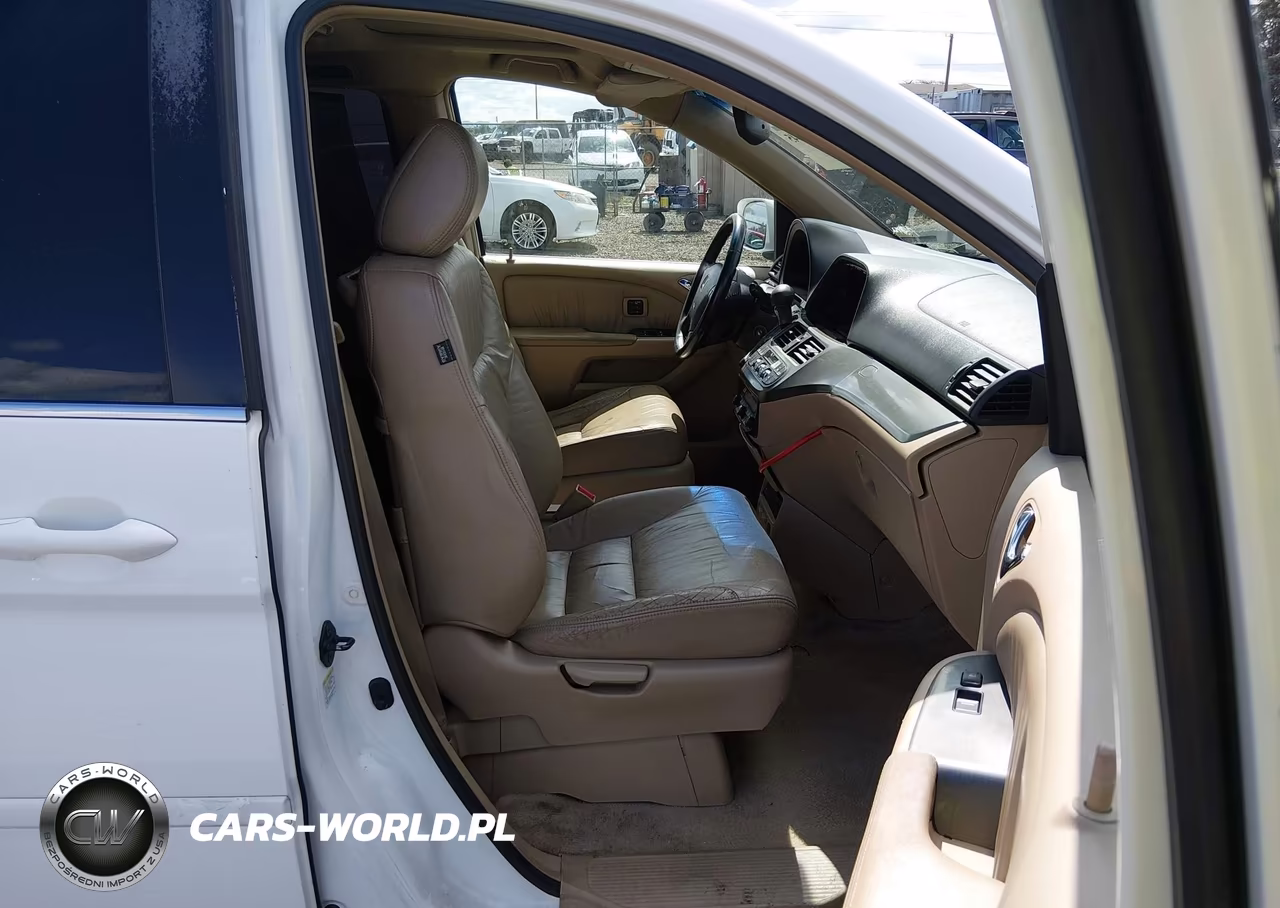 2005 Honda Odyssey Touring VIN:5FNRL38805B129763 - 5