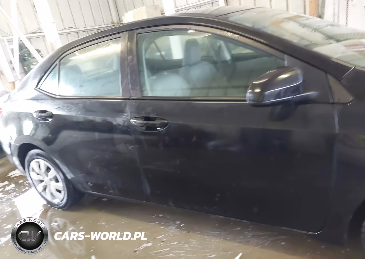 2016 Toyota Corolla Le VIN:2T1BURHEXGC573229 - 13