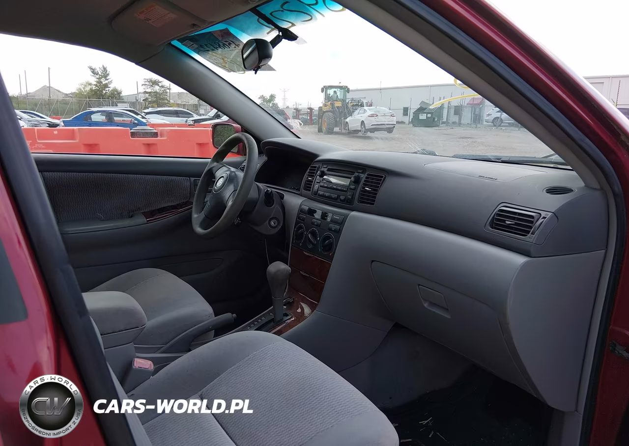 2005 Toyota Corolla Le VIN:1NXBR32E15Z364951 - 5