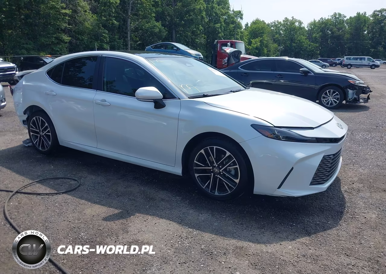 2025 Toyota Camry Xle