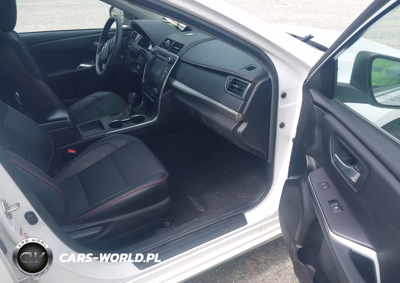 2017 Toyota Camry Se VIN:4T1BF1FK9HU764533 - 5