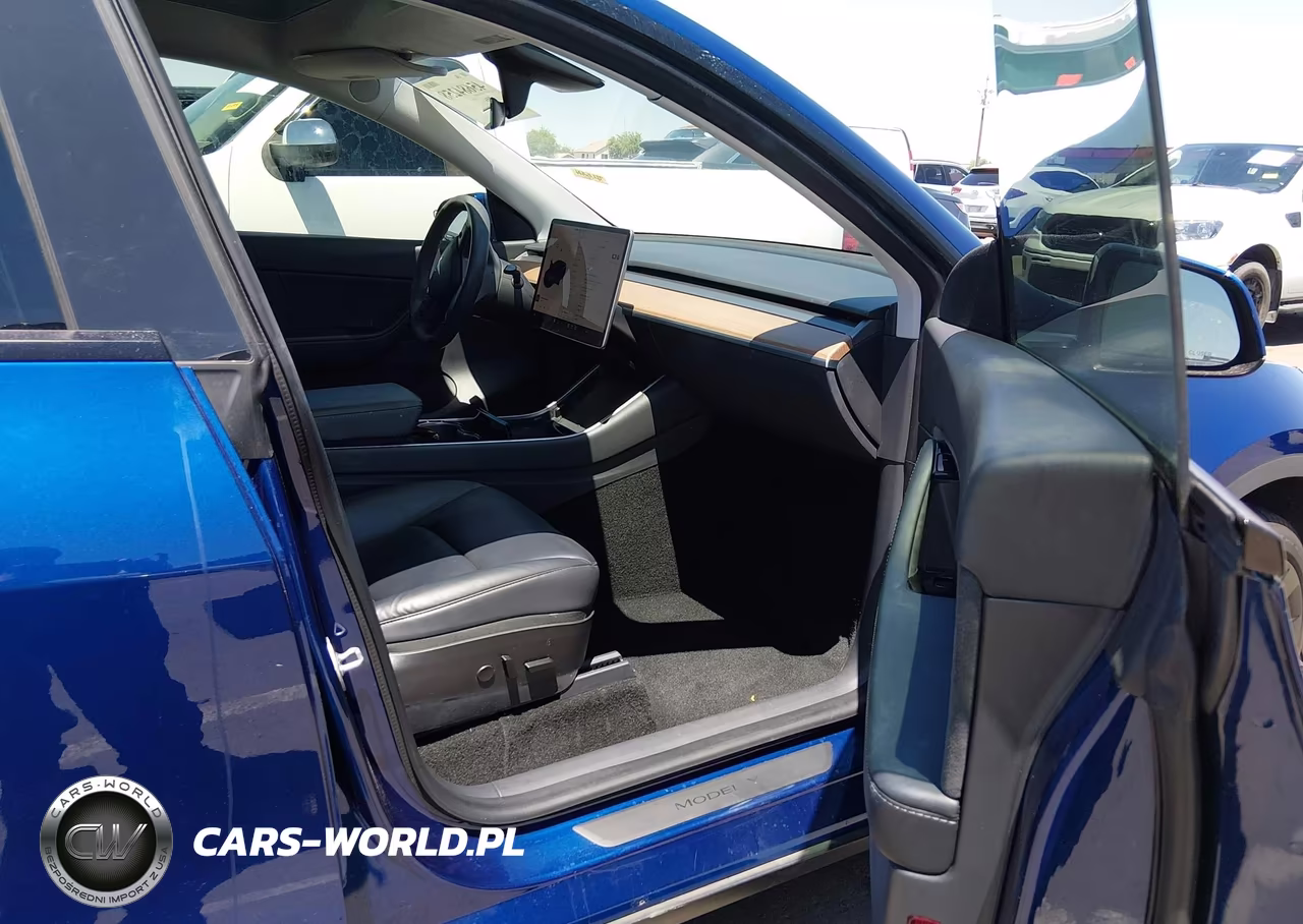 2020 Tesla Model Y Long Range Dual Motor All-Wheel Drive-Performance Dual Motor All-Wheel Drive VIN:5YJYGDEF2LF003278 - 5