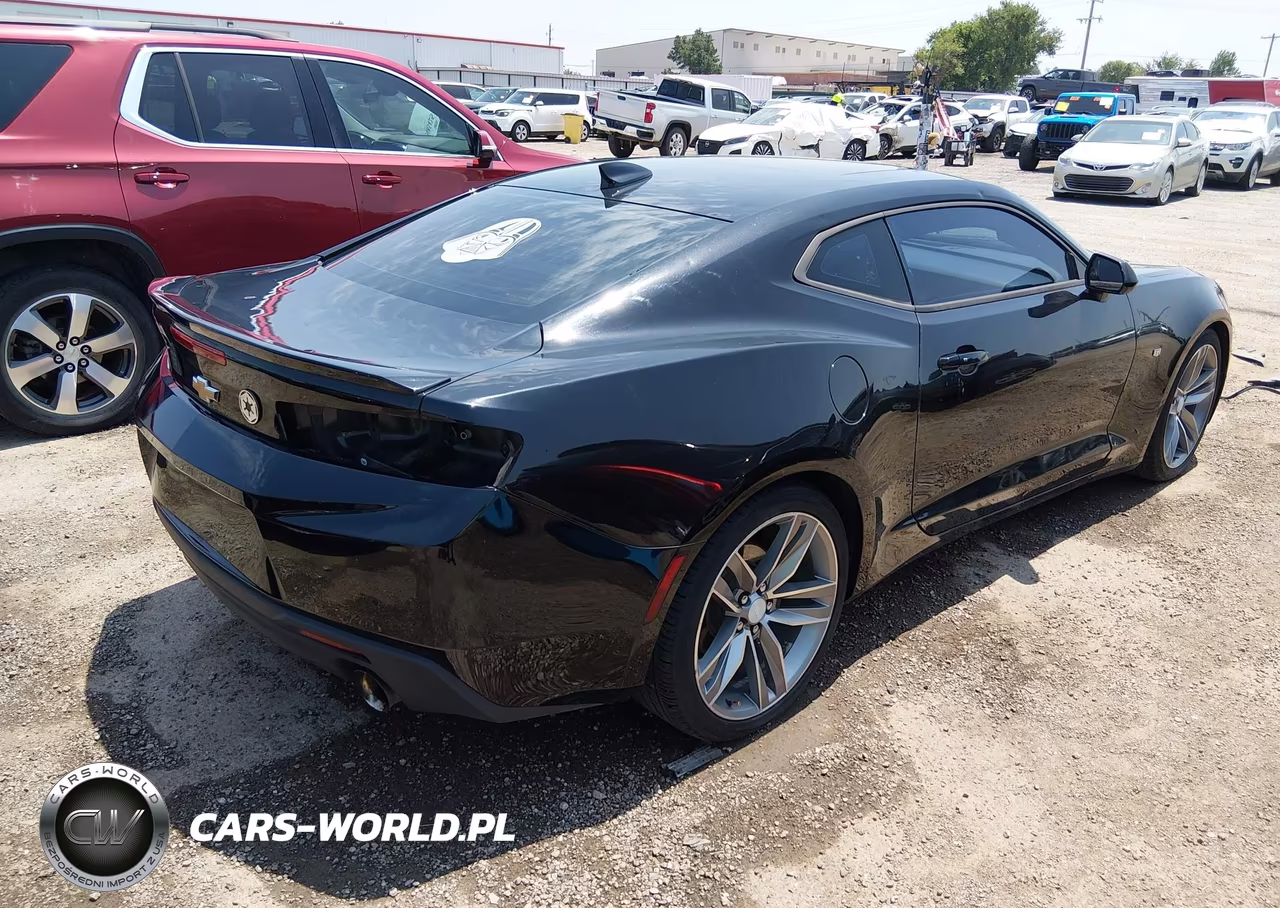 2016 Chevrolet Camaro 2Lt VIN:1G1FD1RS5G0159365 - 4