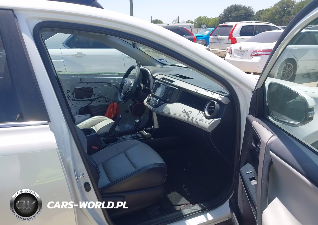 2017 Toyota Rav4 Limited VIN:2T3YFREV1HW368446 - 5