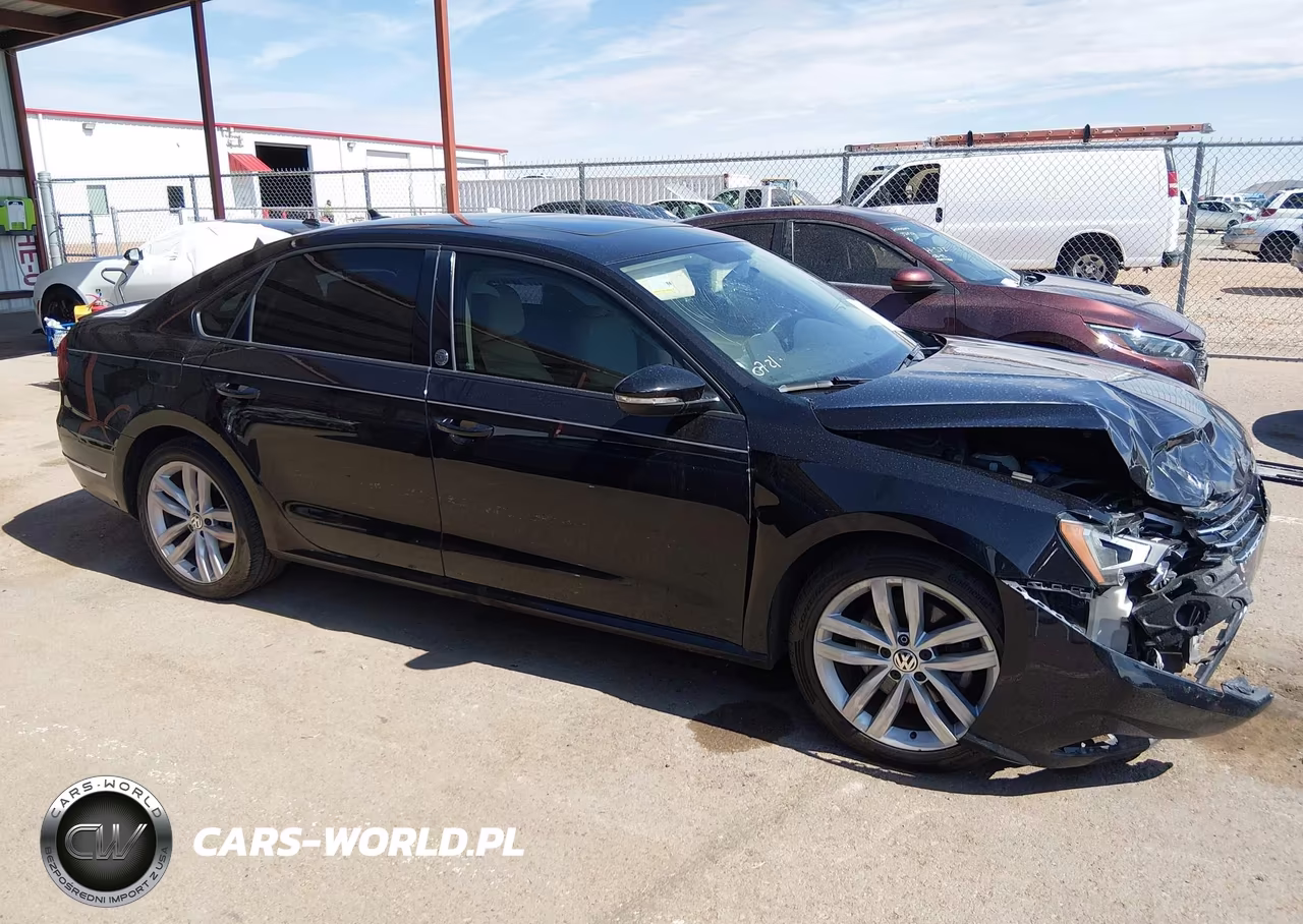 2019 Volkswagen Passat 2.0T Wolfsburg Edition VIN:1VWLA7A32KC003492 - 14