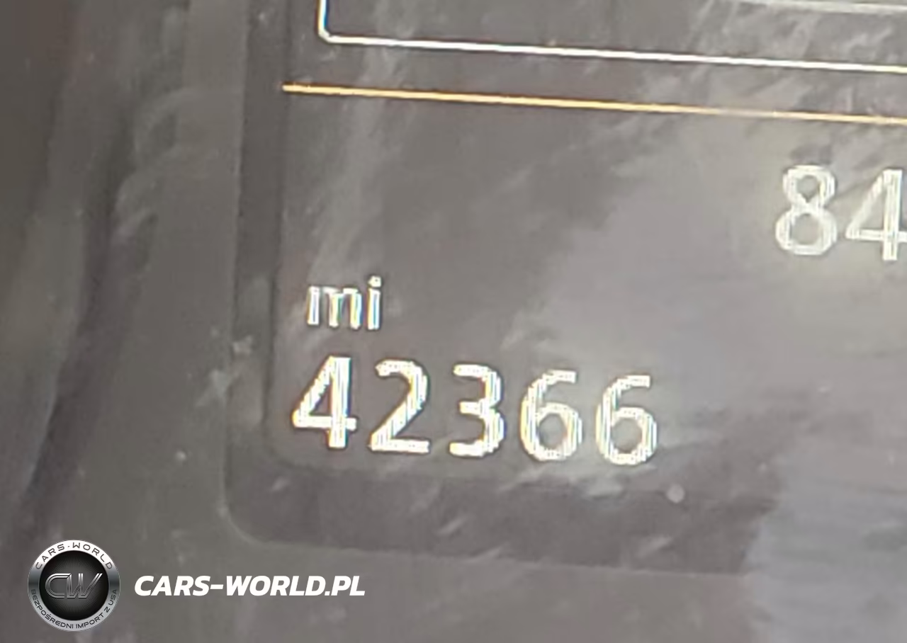 2019 Volkswagen Passat 2.0T Wolfsburg Edition VIN:1VWLA7A32KC003492 - 16