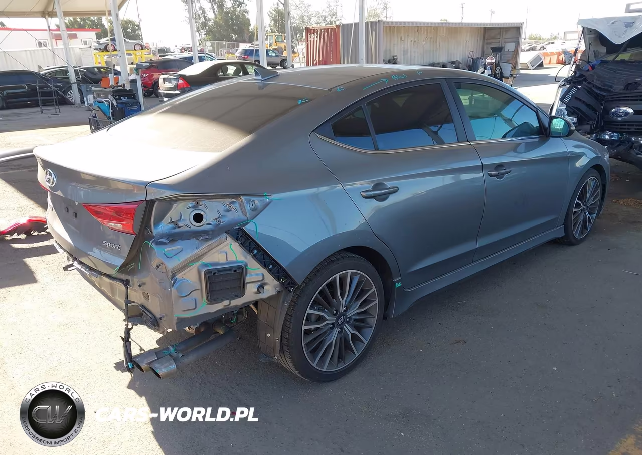 2018 Hyundai Elantra Sport VIN:KMHD04LB7JU534222 - 4