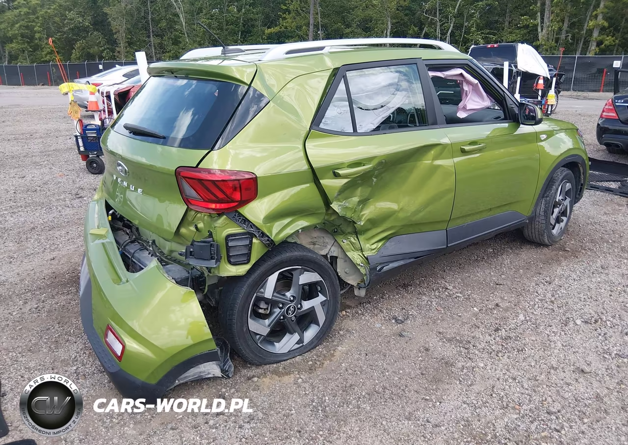 2023 Hyundai Venue Sel VIN:KMHRC8A37PU232230 - 4
