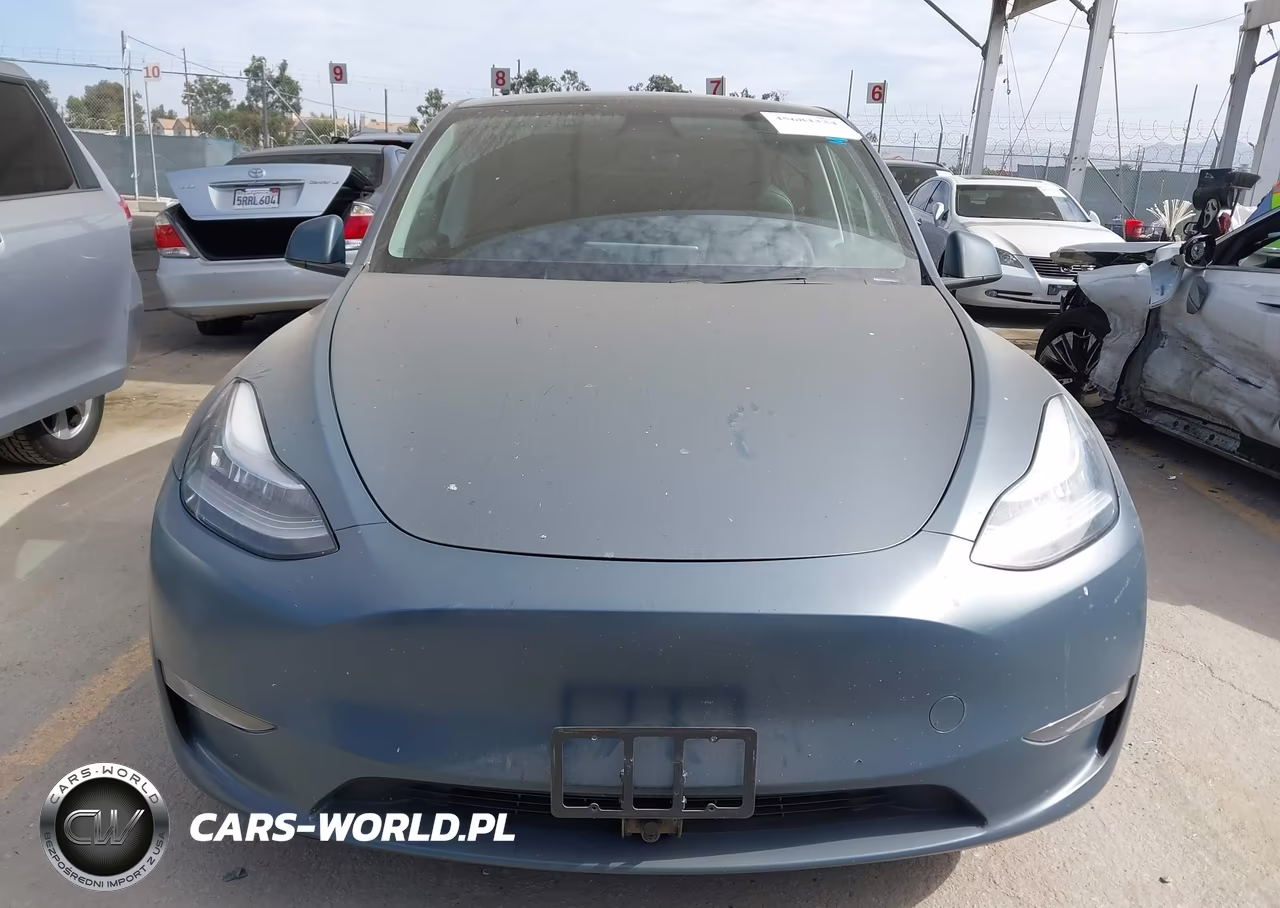 2020 Tesla Model Y Long Range Dual Motor All-Wheel Drive VIN:5YJYGDEEXLF051165 - 13