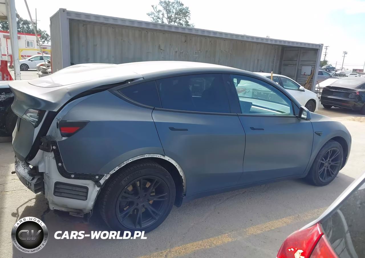 2020 Tesla Model Y Long Range Dual Motor All-Wheel Drive VIN:5YJYGDEEXLF051165 - 14