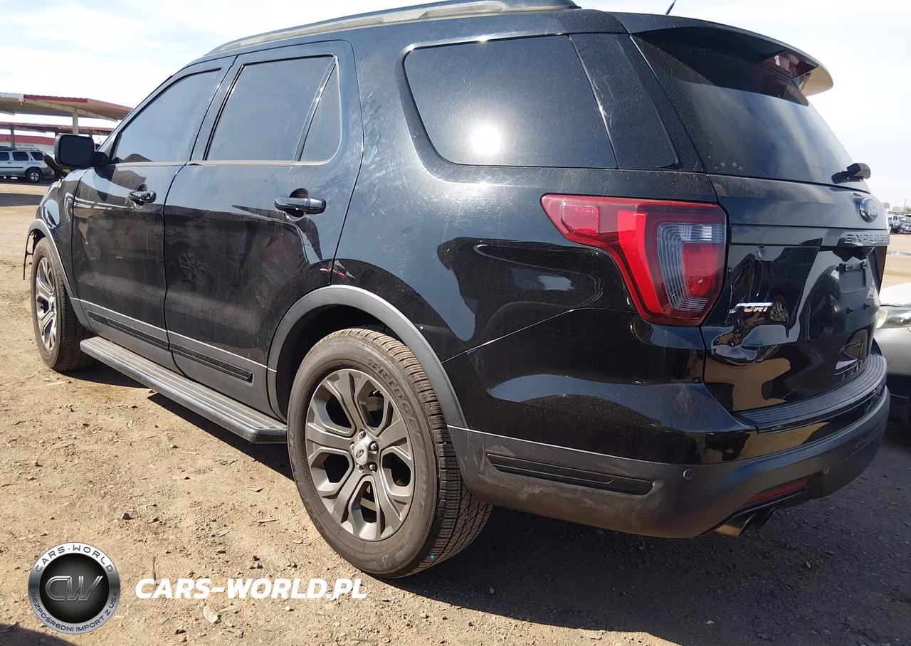 2018 Ford Explorer Sport VIN:1FM5K8GT8JGB56905 - 3