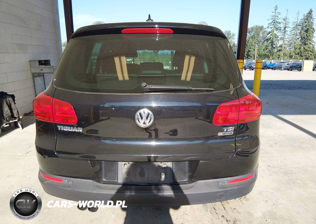 2017 Volkswagen Tiguan 2.0T Wolfsburg Edition VIN:WVGSV7AX9HW511631 - 17