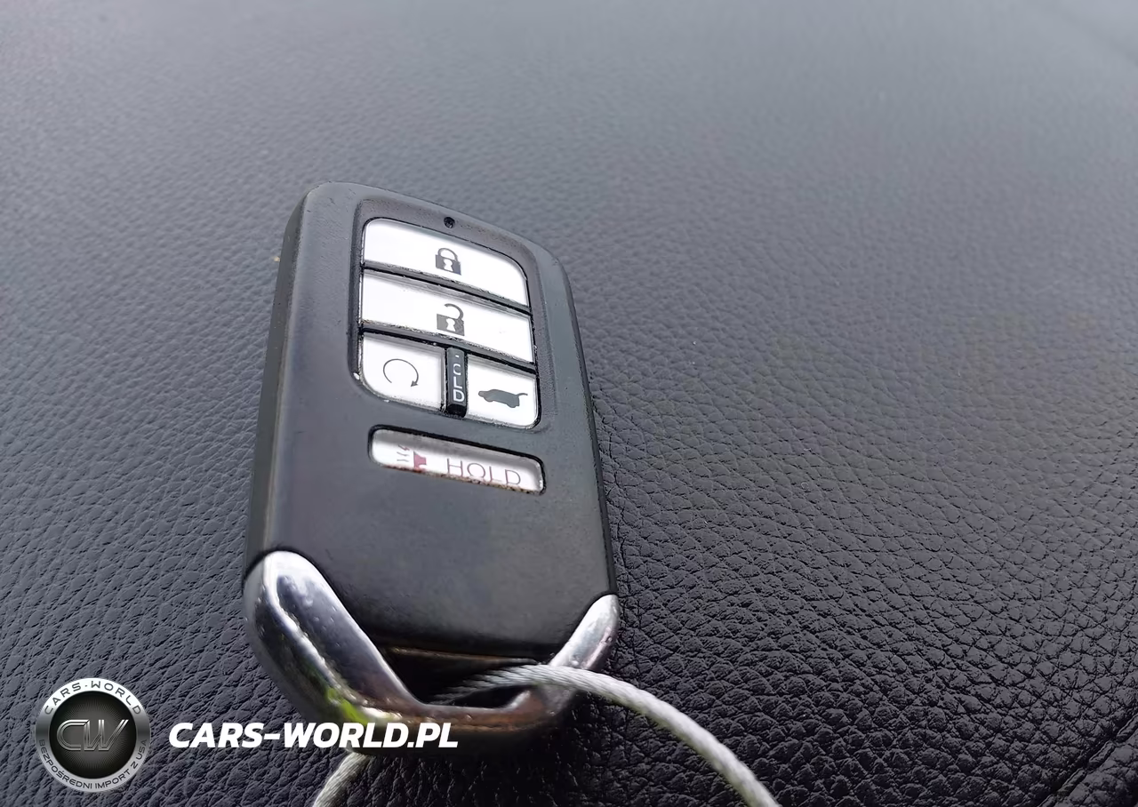2019 Honda Passport Touring VIN:5FNYF7H90KB000128 - 11
