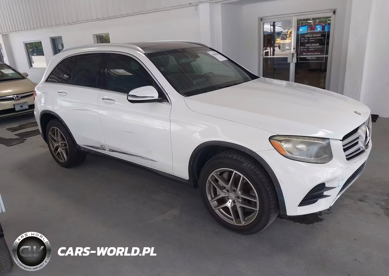2016 Mercedes-Benz Glc 300 – zdjęcie 1 z 16