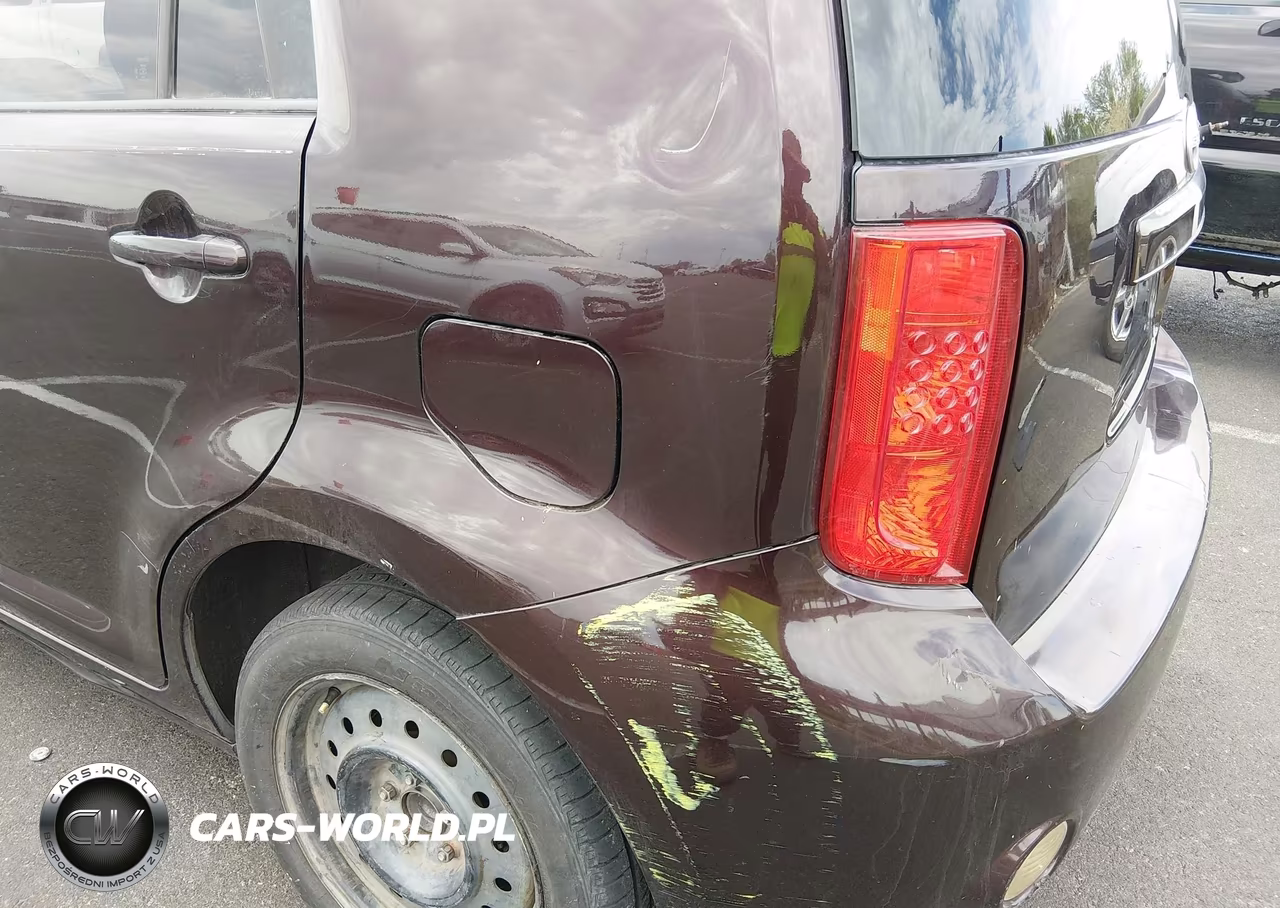 2008 Scion Xb VIN:JTLKE50EX81044021 - 13