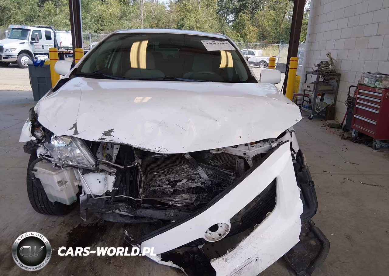 2010 Toyota Corolla Le VIN:1NXBU4EE1AZ305151 - 13