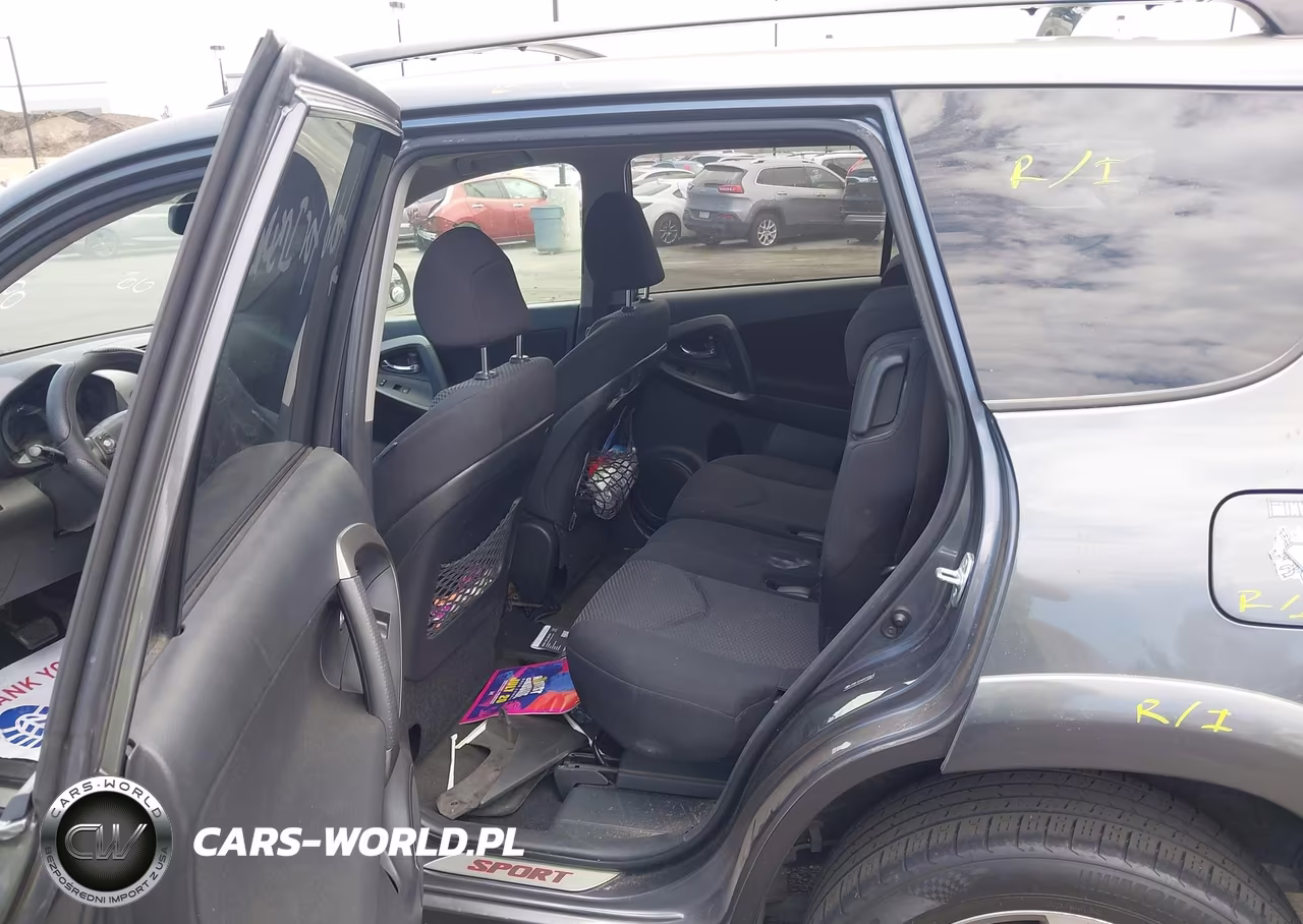 2011 Toyota Rav4 Sport VIN:JTMWF4DV6B5035864 - 8
