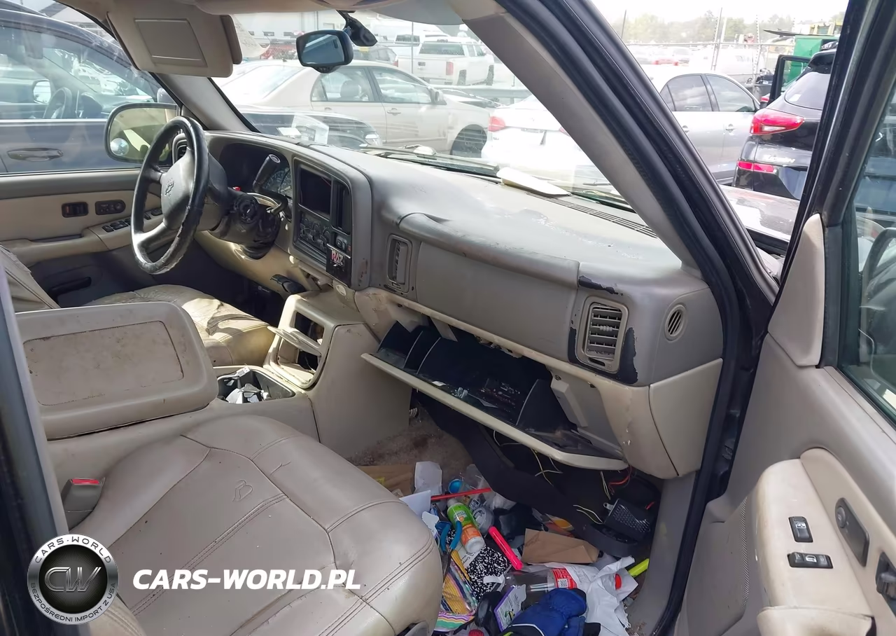 2000 Chevrolet Suburban 1500 Lt VIN:3GNFK16T4YG211762 - 5