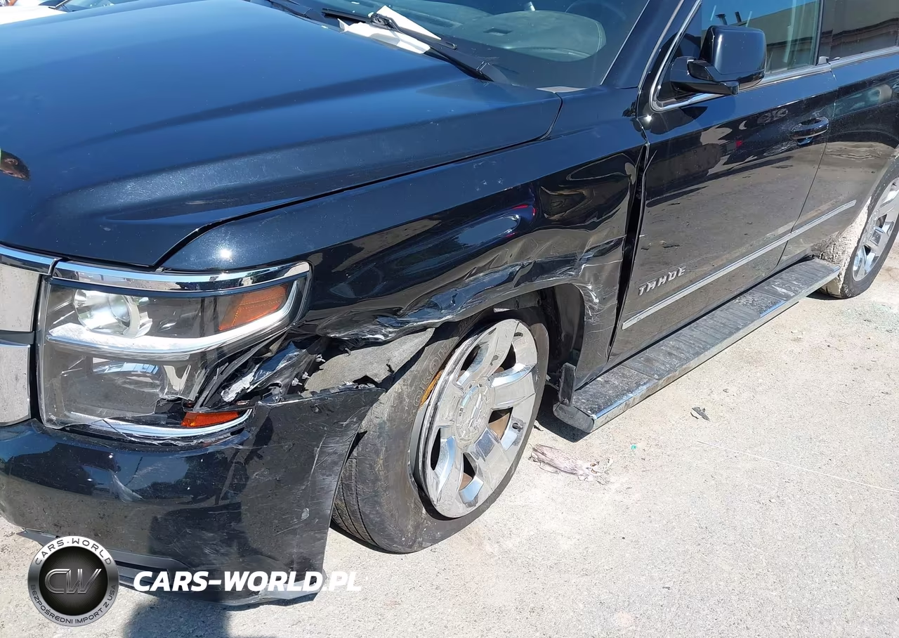 2019 Chevrolet Tahoe Lt VIN:1GNSKBKC8KR225150 - 6