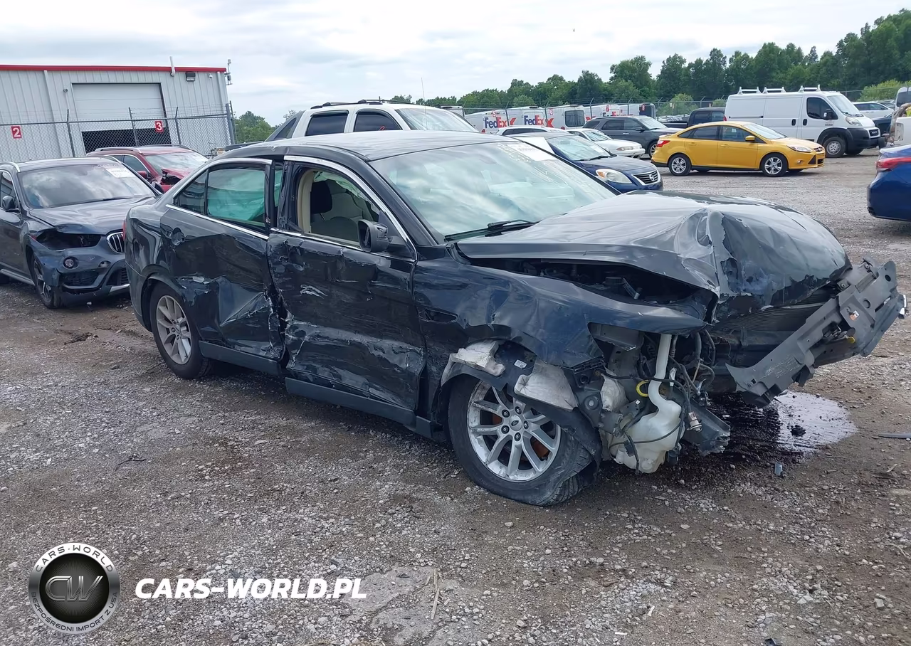 2015 Ford Taurus Se
