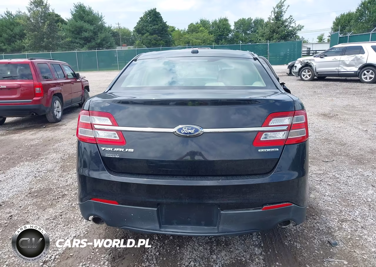 2015 Ford Taurus Se VIN:1FAHP2D85FG116696 - 17