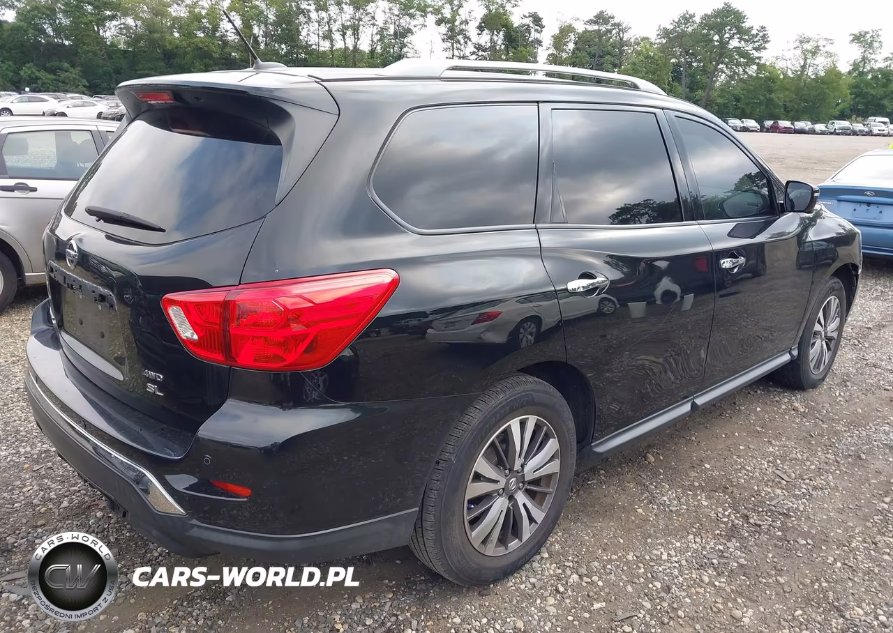 2017 Nissan Pathfinder Sl VIN:5N1DR2MM3HC635929 - 4