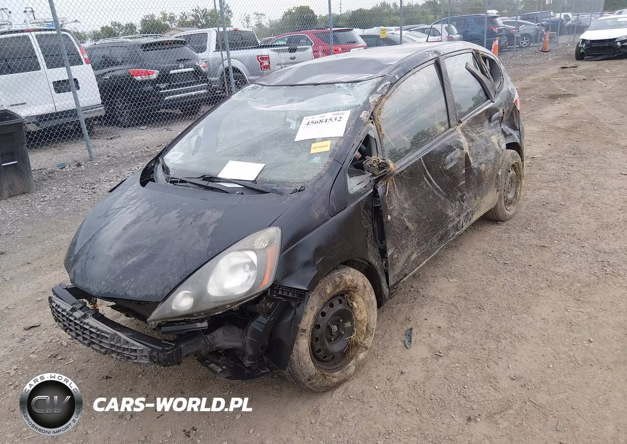 2010 Honda Fit VIN:JHMGE8H2XAC009100 - 6