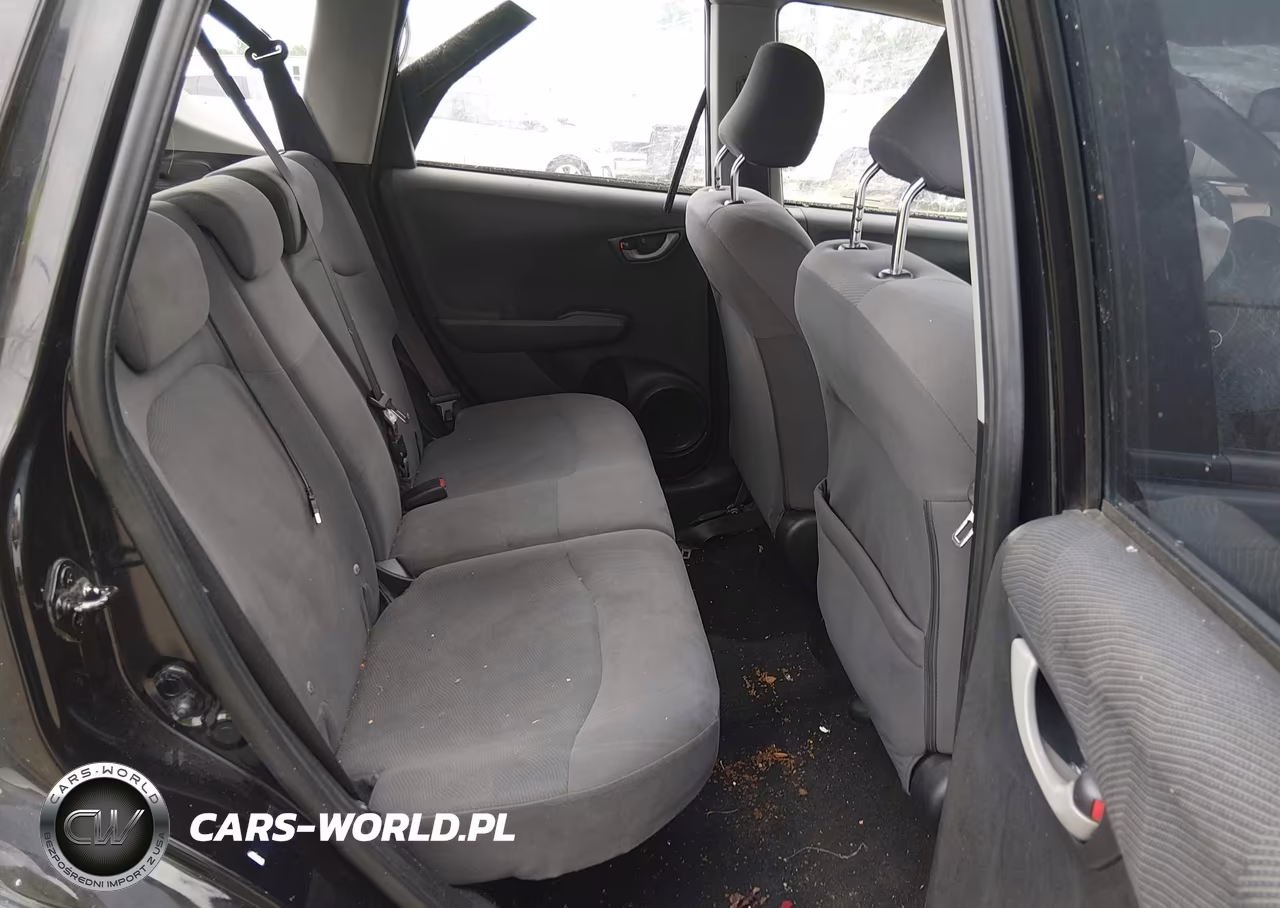 2010 Honda Fit VIN:JHMGE8H2XAC009100 - 8