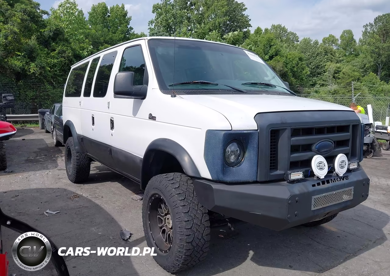 2011 Ford E-350 Super Duty Xl