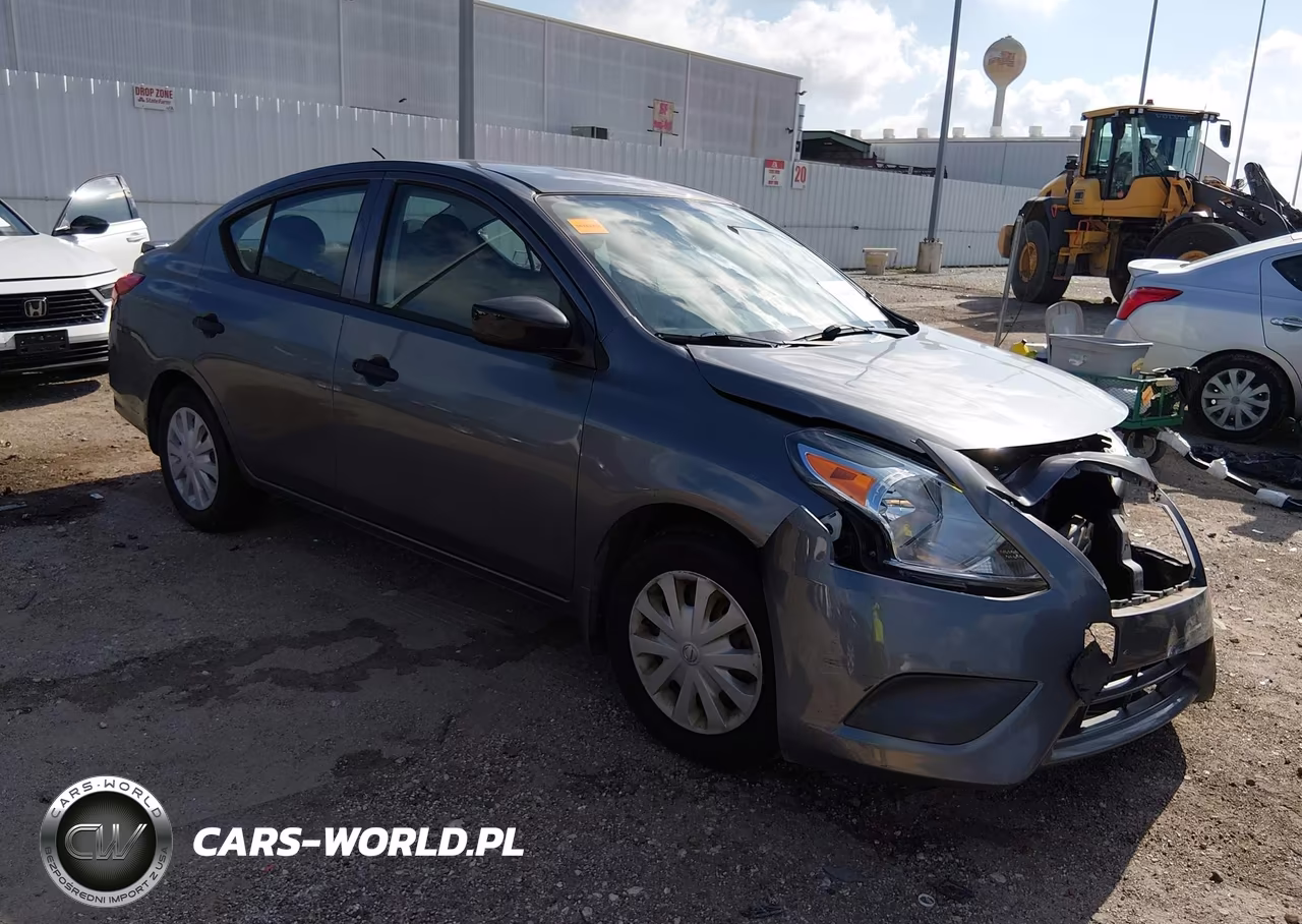 2018 Nissan Versa 1.6 S+