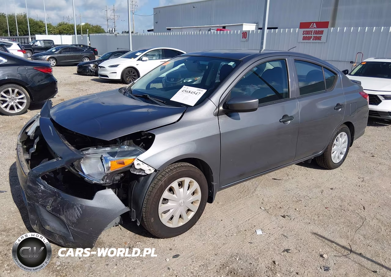 2018 Nissan Versa 1.6 S+ VIN:3N1CN7AP8JL836696 - 2