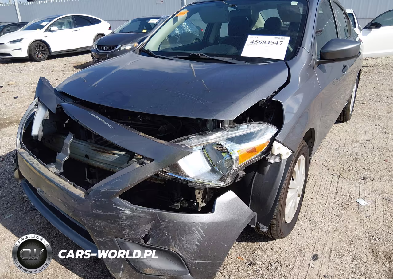 2018 Nissan Versa 1.6 S+ VIN:3N1CN7AP8JL836696 - 6