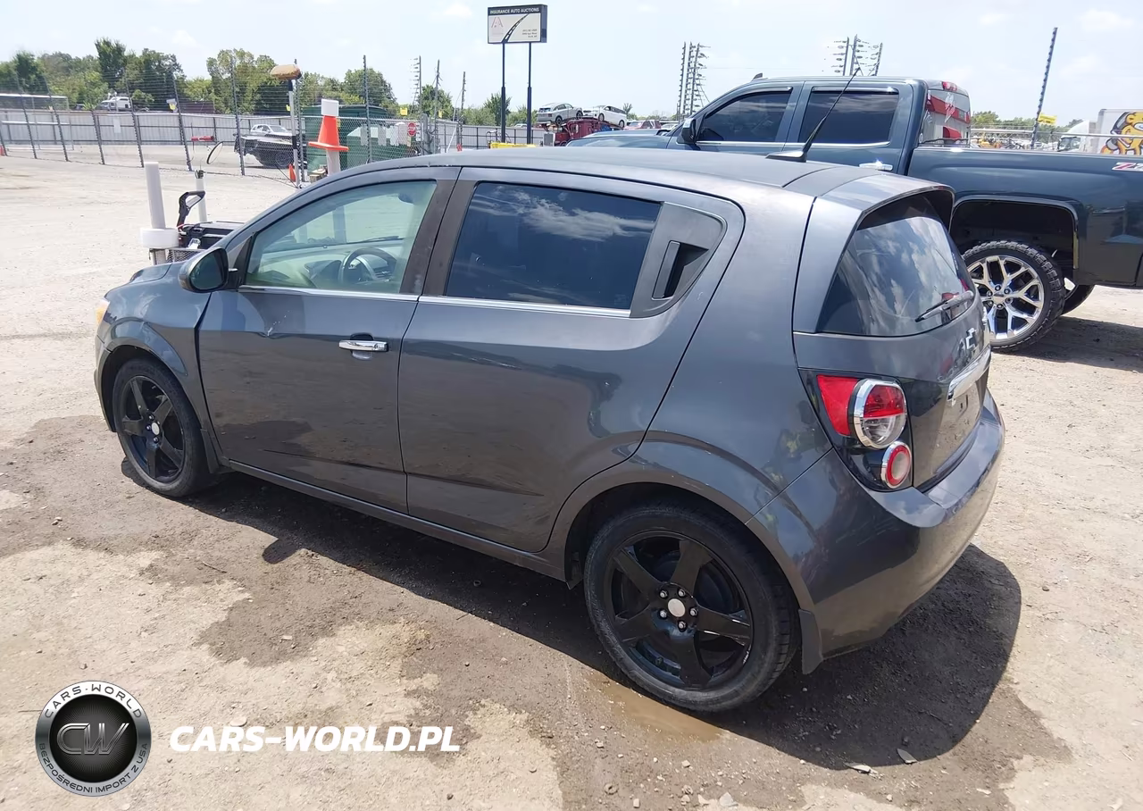 2013 Chevrolet Sonic Ltz Auto VIN:1G1JE6SB2D4137990 - 3