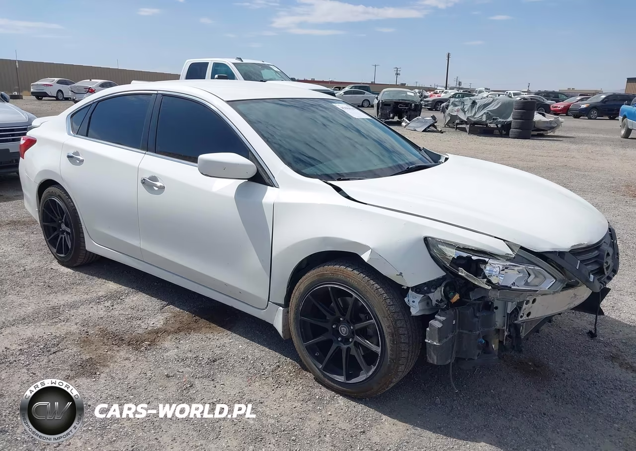 2016 Nissan Altima 2.5 S – zdjęcie 1 z 12