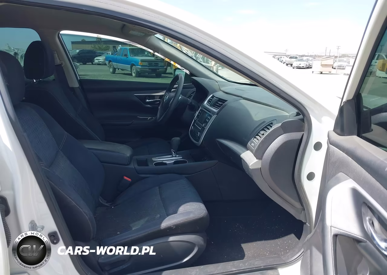 2016 Nissan Altima 2.5 S VIN:1N4AL3AP7GC220629 - 5