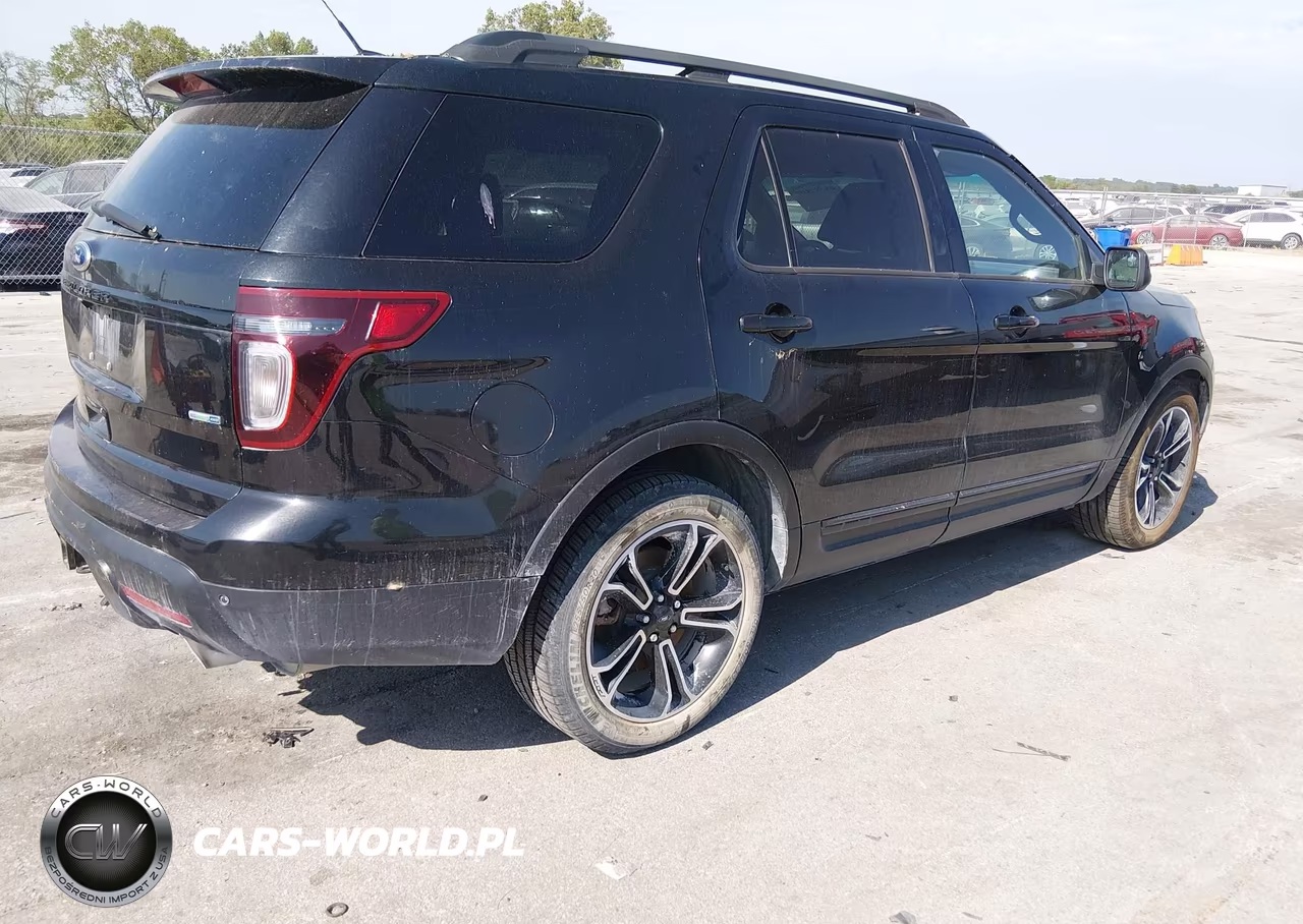2015 Ford Explorer Sport VIN:1FM5K8GT1FGA08800 - 4