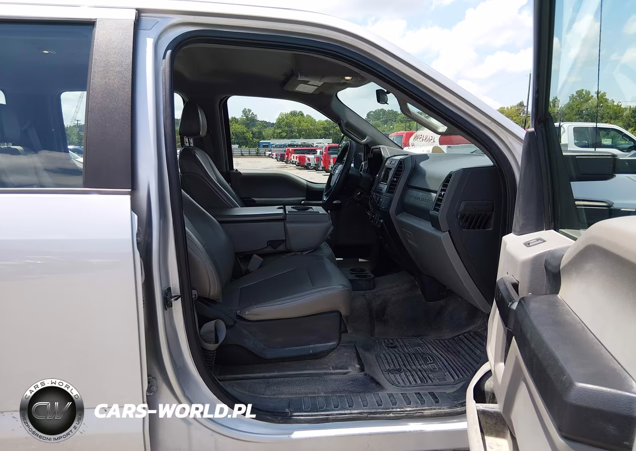 2019 Ford F-250 Xl VIN:1FT7W2A62KEE92564 - 5