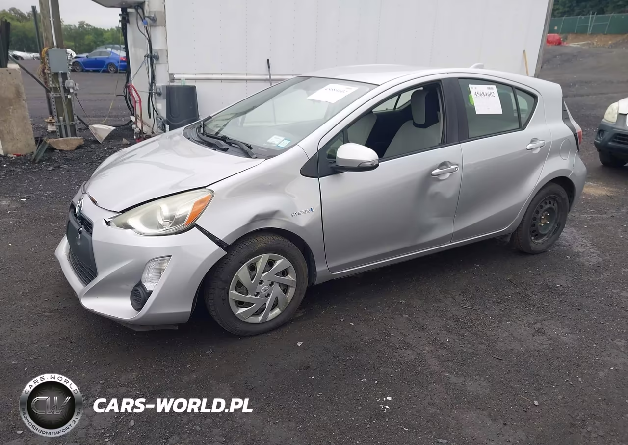 2015 Toyota Prius C One VIN:JTDKDTB37F1104722 - 2