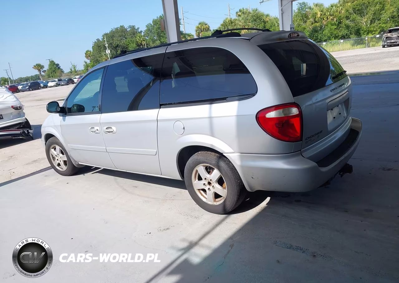 2005 Dodge Caravan Sxt VIN:2D4GP44L25R534512 - 3