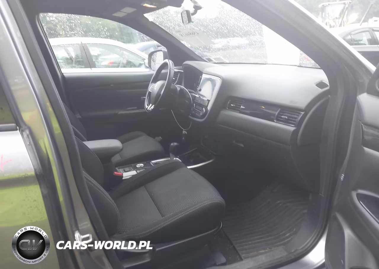 2018 Mitsubishi Outlander Le VIN:JA4AZ3A35JZ065261 - 5