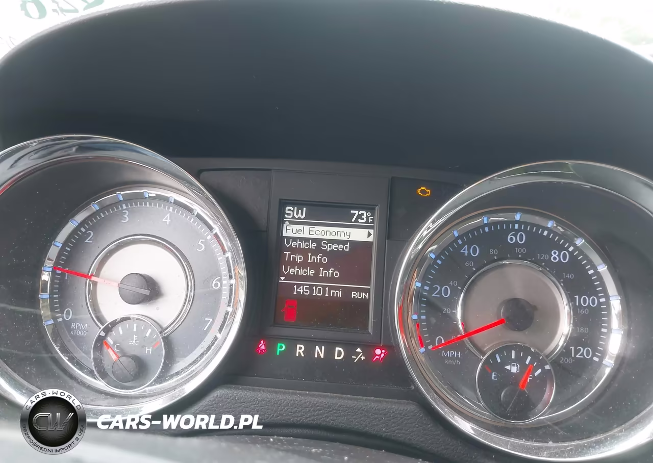 2013 Chrysler Town & Country Touring VIN:2C4RC1BG2DR645212 - 7