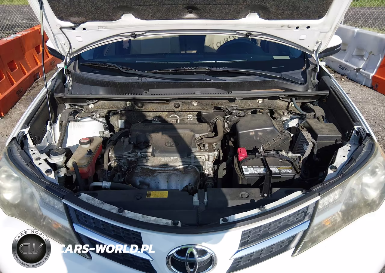 2015 Toyota Rav4 Xle VIN:JTMWFREV3FD048420 - 10