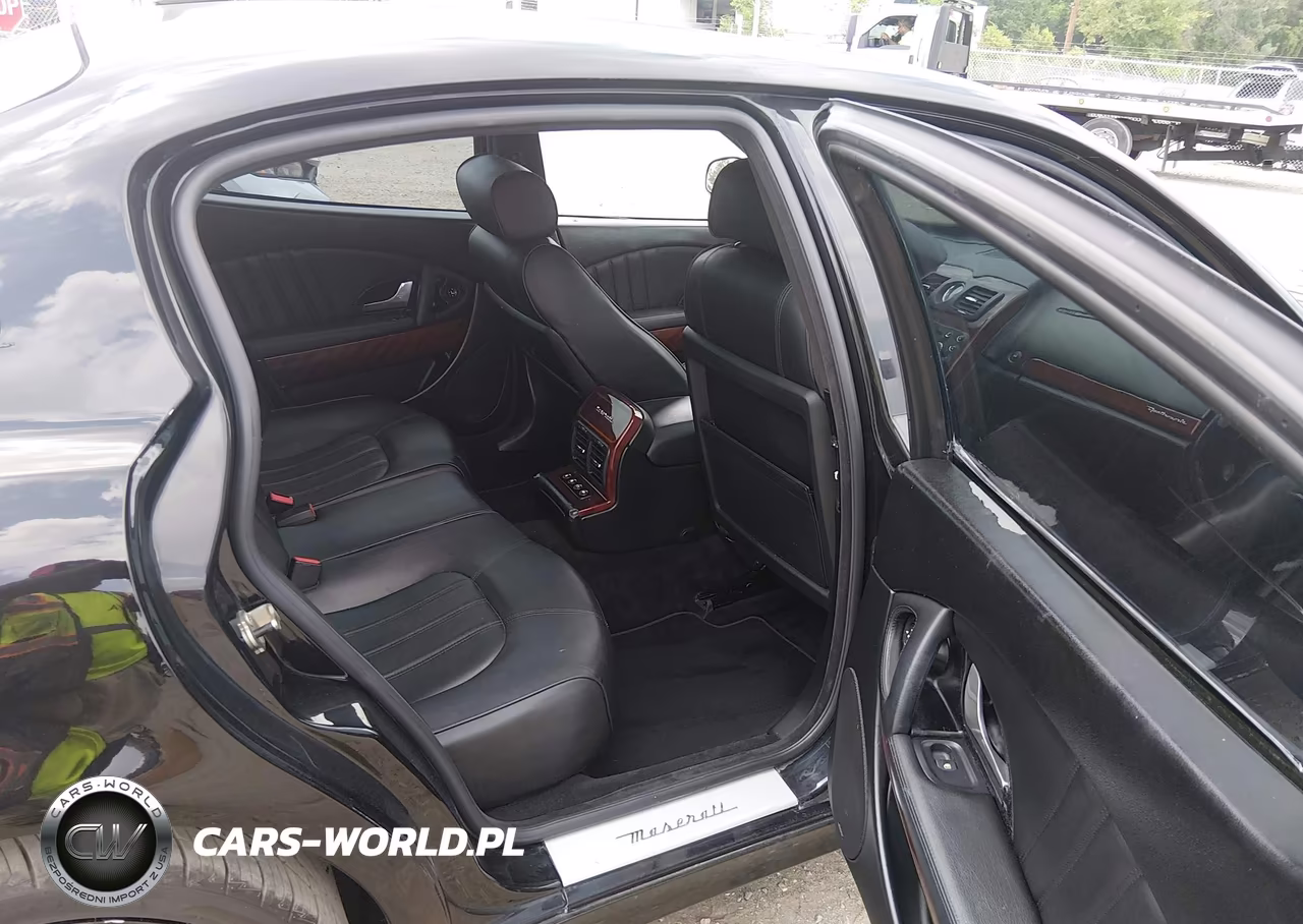 2010 Maserati Quattroporte VIN:ZAM39FKA6A0051639 - 8
