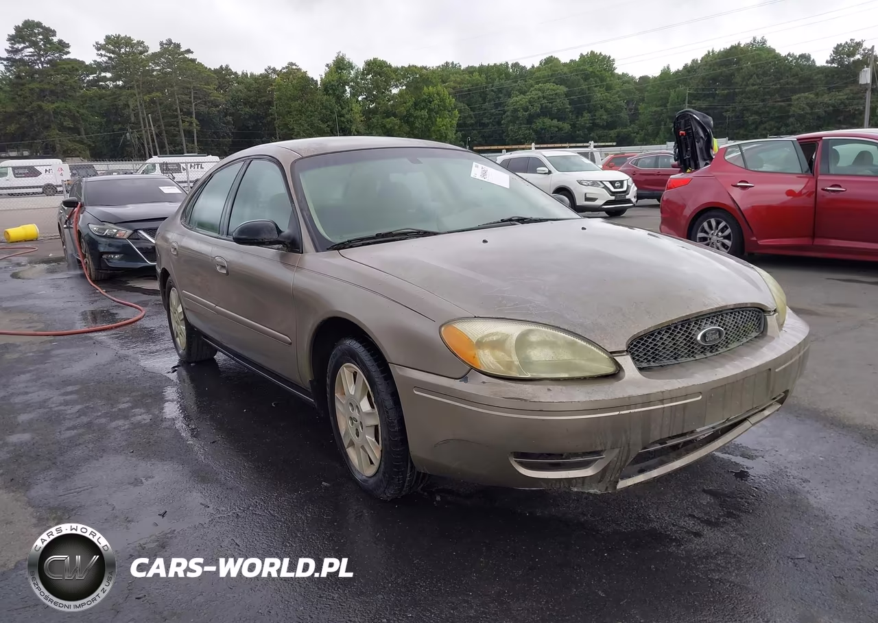 2004 Ford Taurus Se